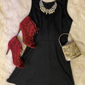 Black Sleeveless Skater Dress-H&M